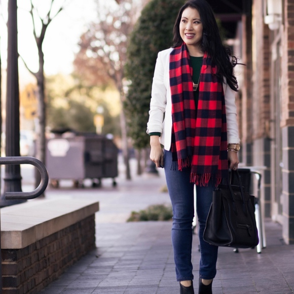 Plaid Scarf - Picture 6 of 8